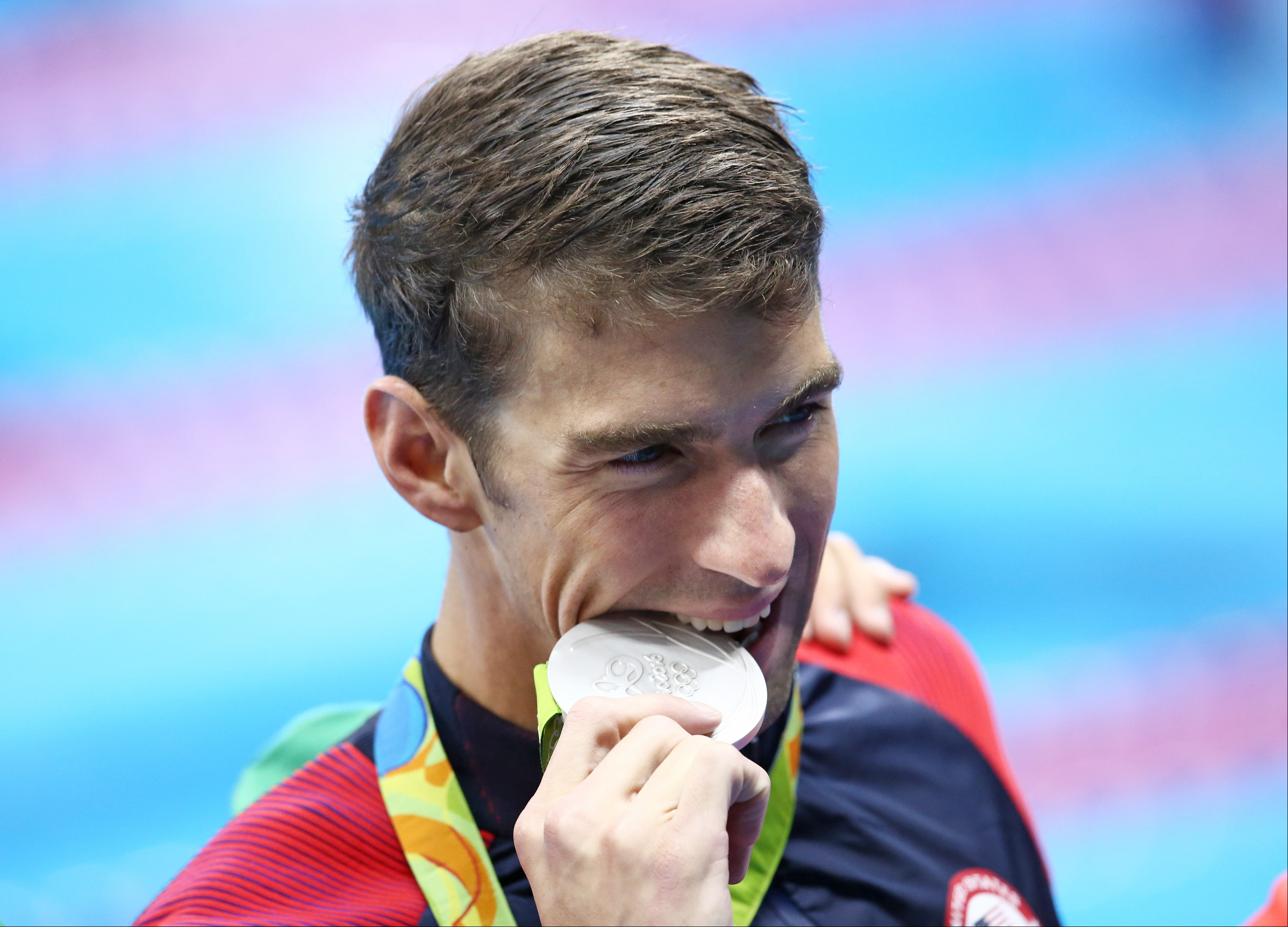 O nadador americano Michael Phelps conquista a medalha de prata na final dos 100 metros borboleta